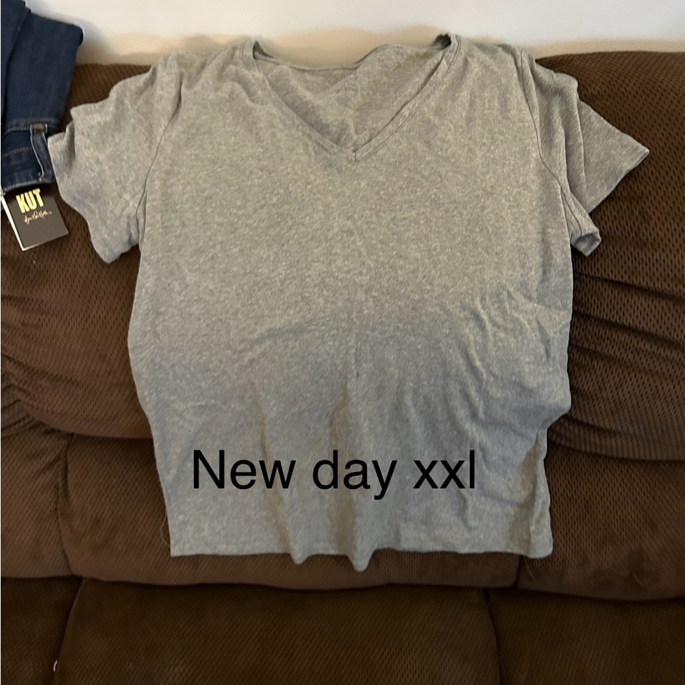 Grey tshirt super soft
